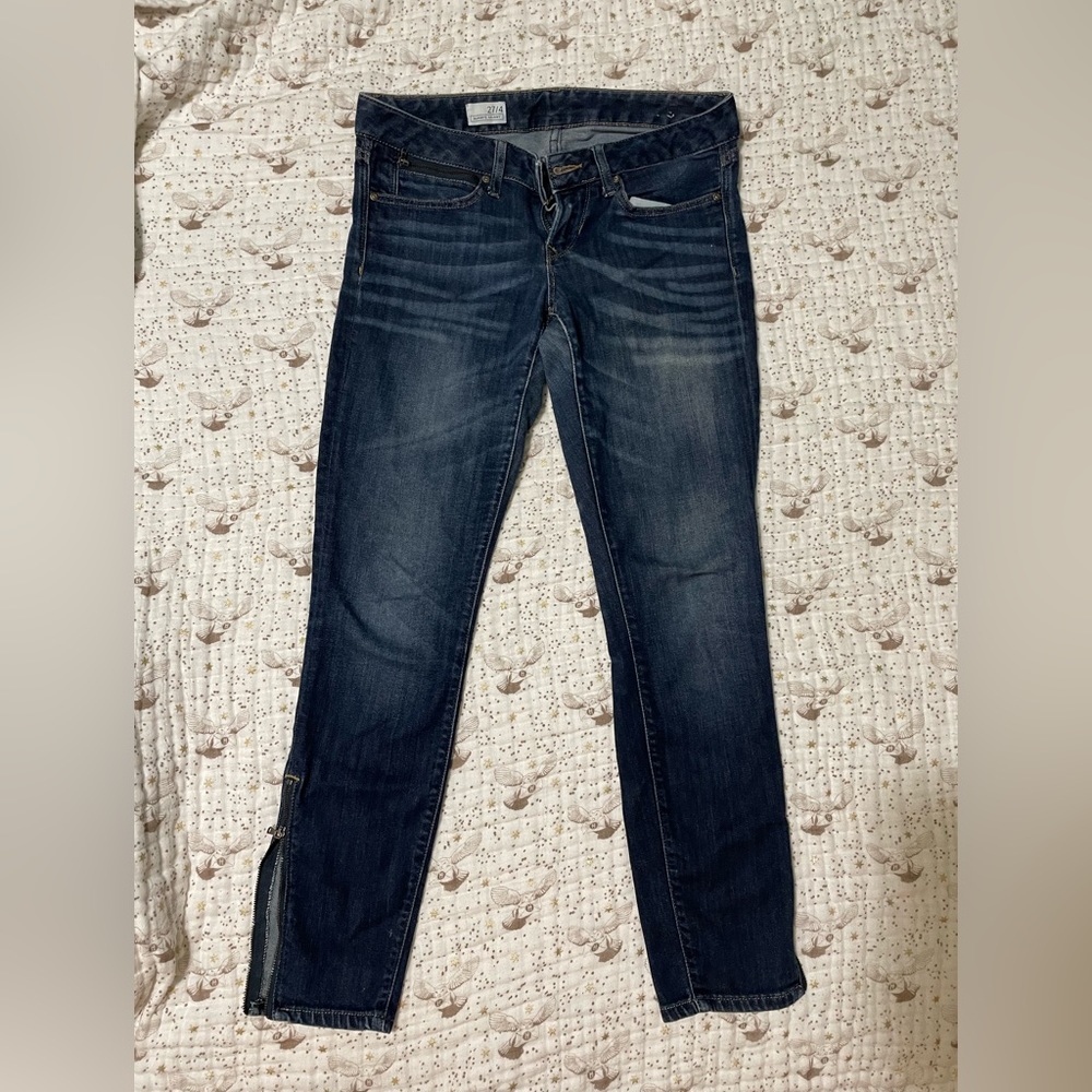 Skinny jeans